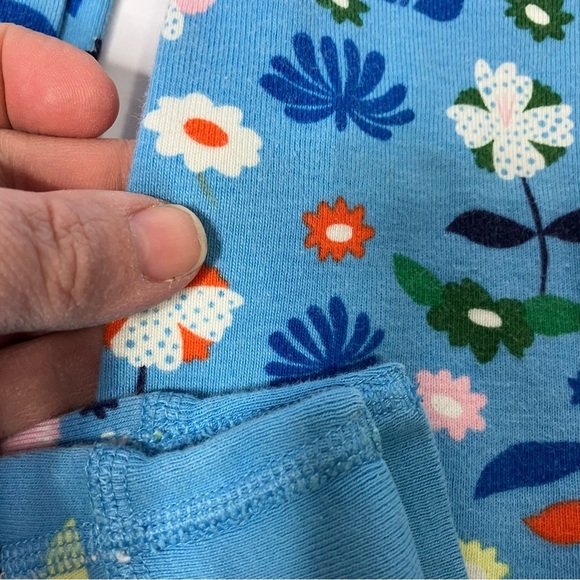 Hanna Andersson blue floral pajama set size 5 organic cotton - Picture 3 of 4